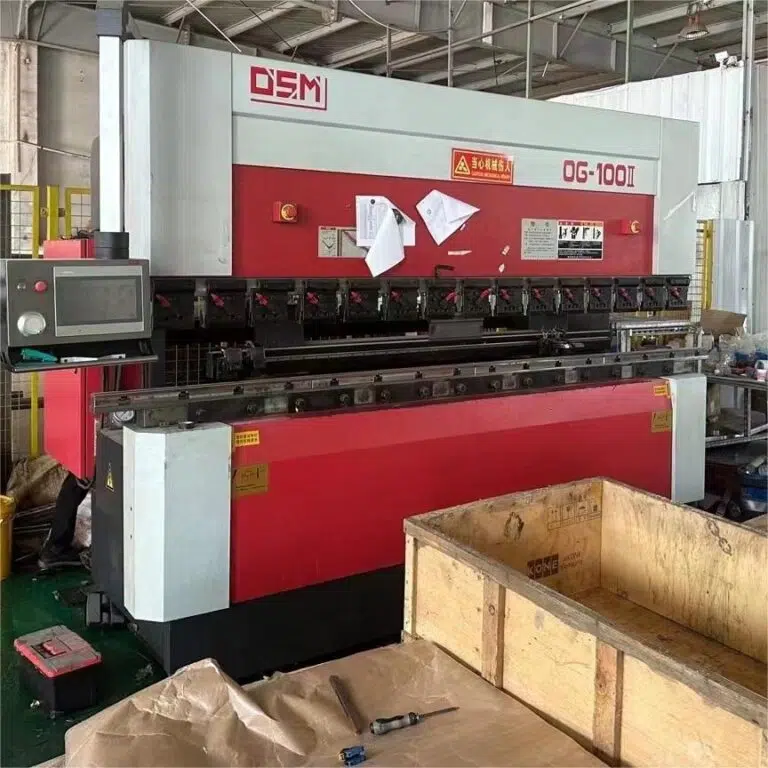 مكابح ضغط CNC 100 طن مع توفير الوقت