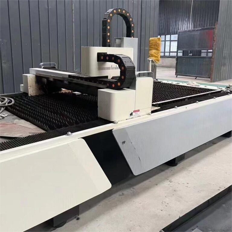1000W high-end Laser Cutting Machine