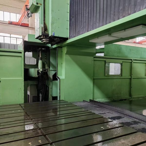 High Configuration Gantry Machining Center