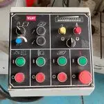 Rettificatrice auto-attiva