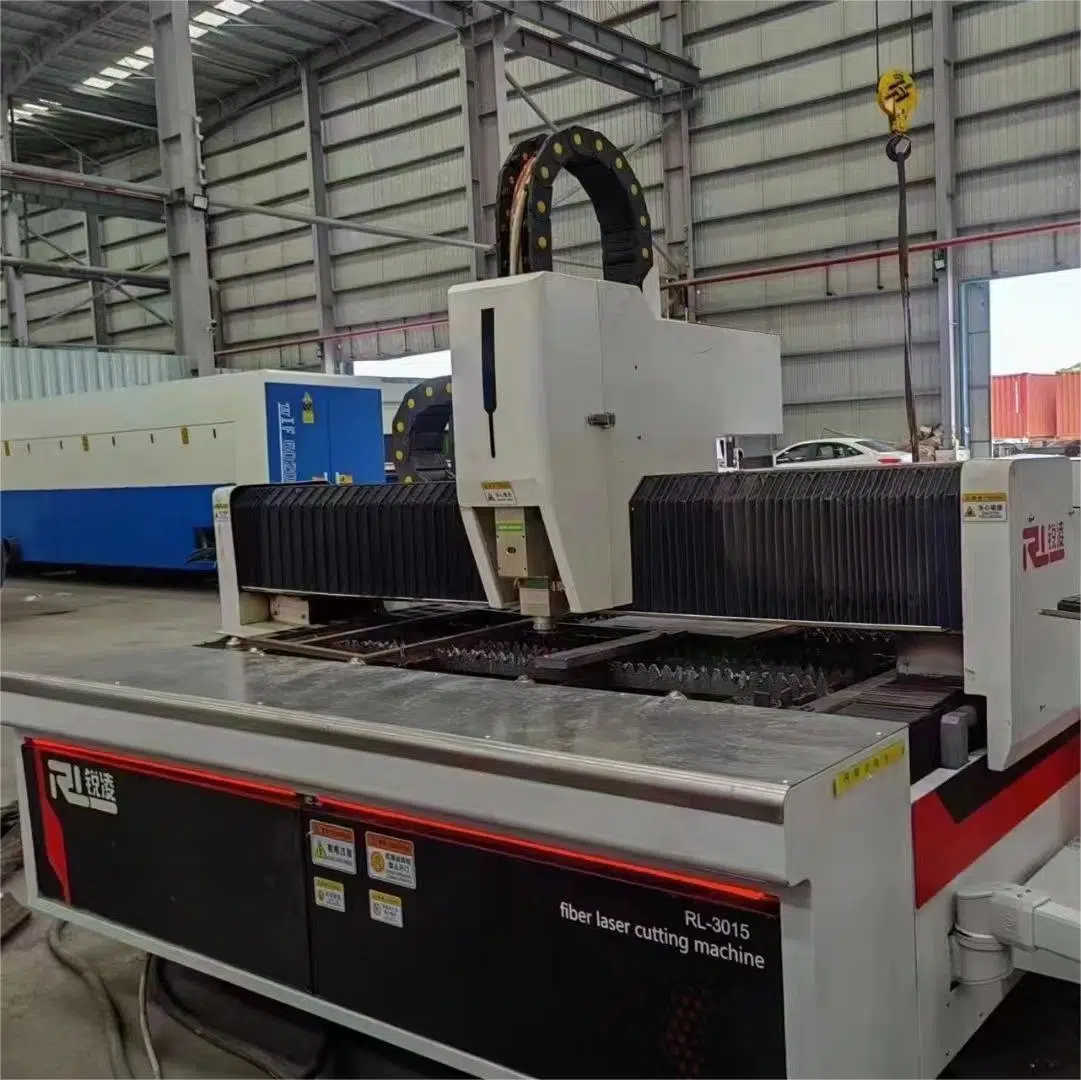 Gebrauchte VIGERT 3015 3000W High-End-Faserlaserschneidemaschine zum Verkauf Gebrauchte VIGERT 3015 3000W High-End-Faserlaserschneidemaschine zum Verkauf