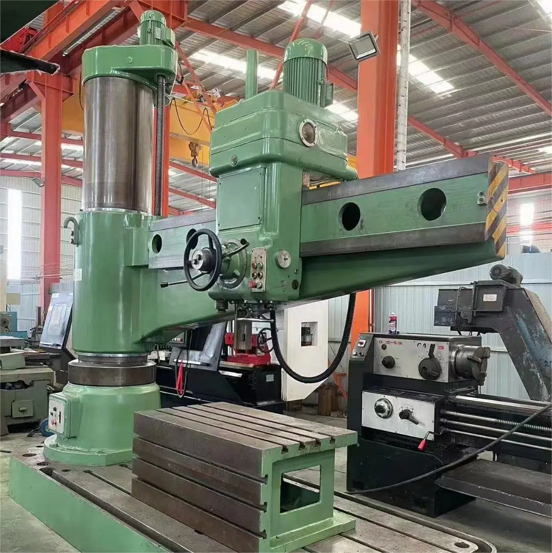 Small radial drilling machine Small radial drilling machine