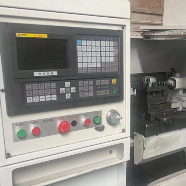 Torno CNC VIGERT CK6140 usado