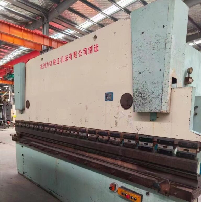 125Ton Press Brake With Flexible