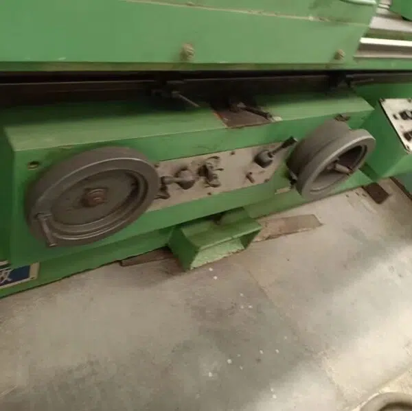 Used VIGERT 1332 Lathe
