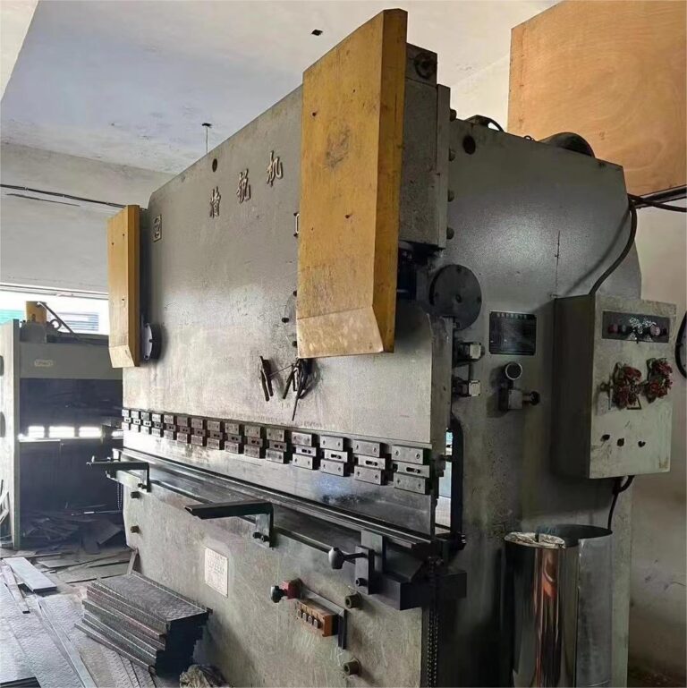60T Twisted Shaft Press Brake