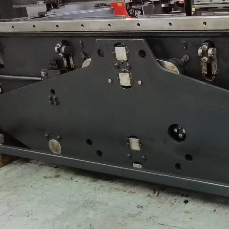 Gebrauchte AMADA RG 1030 Abkantpresse