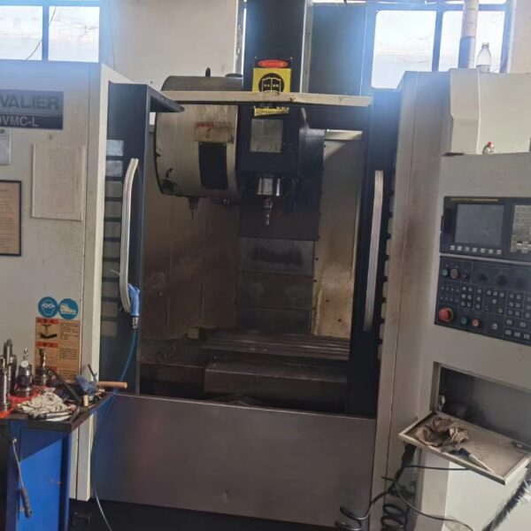 Centro di lavoro VIGERT 850VMC-L usato