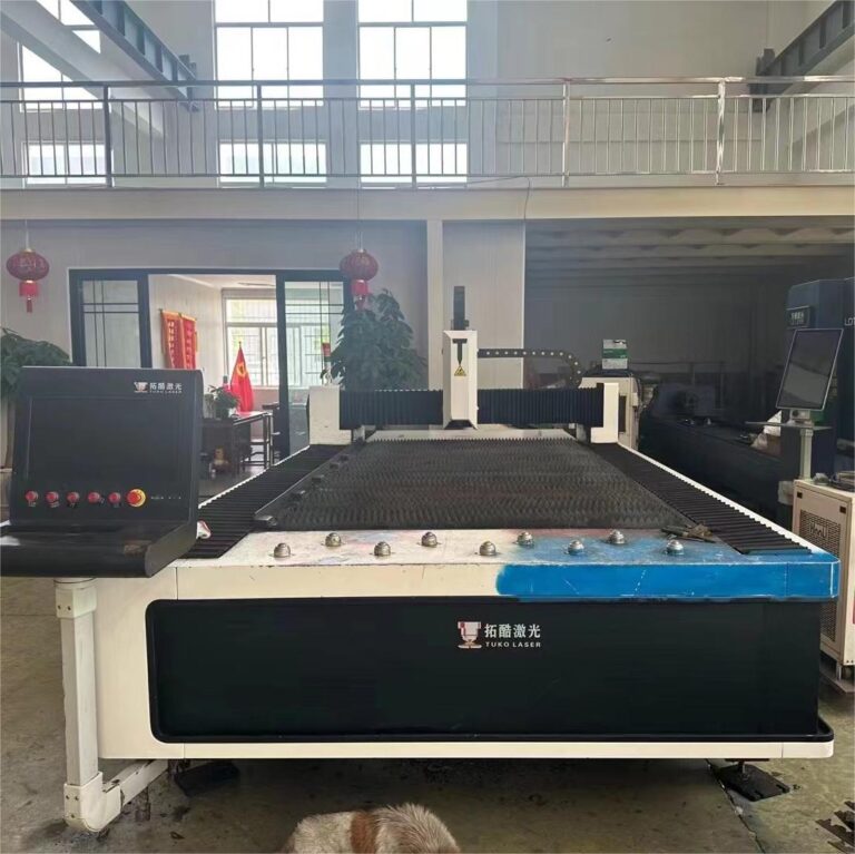 1000W Power Laser Cuting Machine