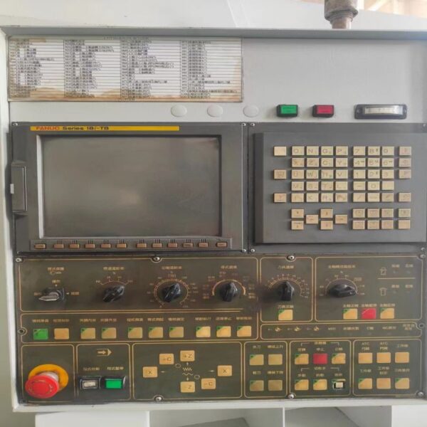 High-Tech Vertical Turning And Milling Machine