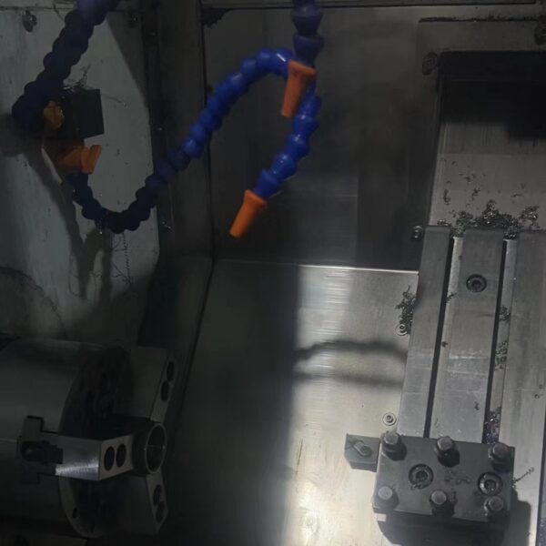 YY46 Serviceable CNC Lathe