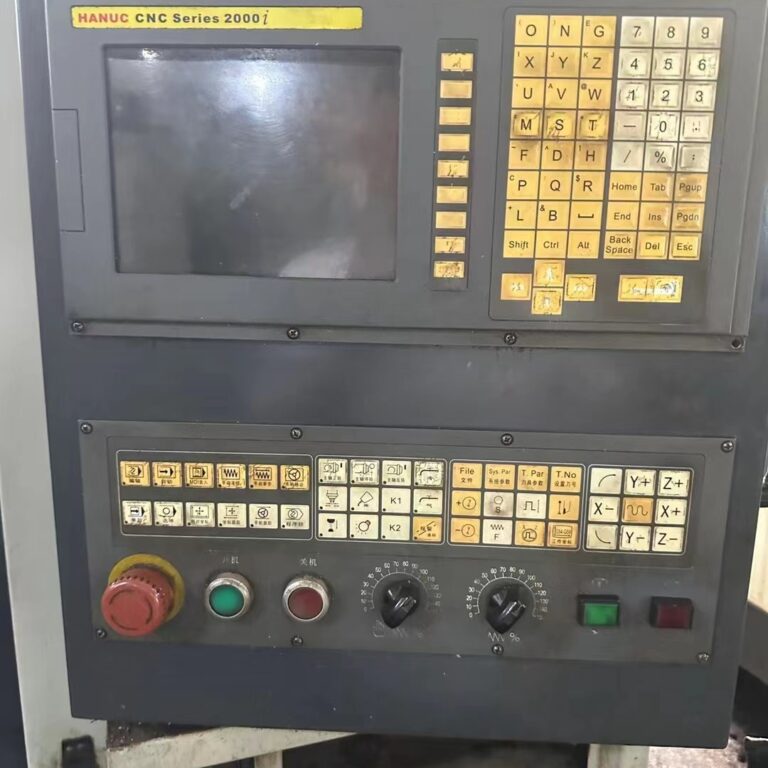 VIGERT XYTC-650 Machining Center