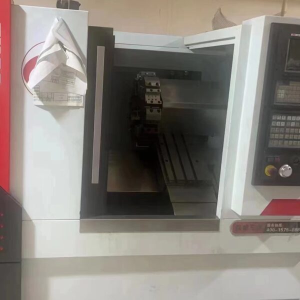 TK40 Precise CNC Lathe
