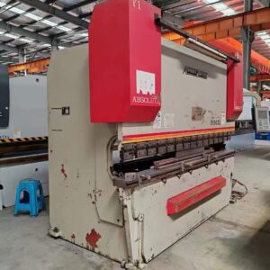 중고 ACCURPESS CNC 100T3200 프레스 브레이크