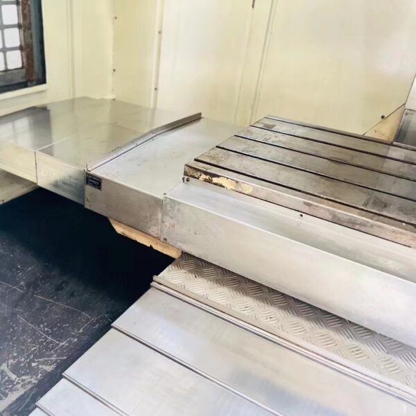 VIGERT 1370 Precise Machining Center