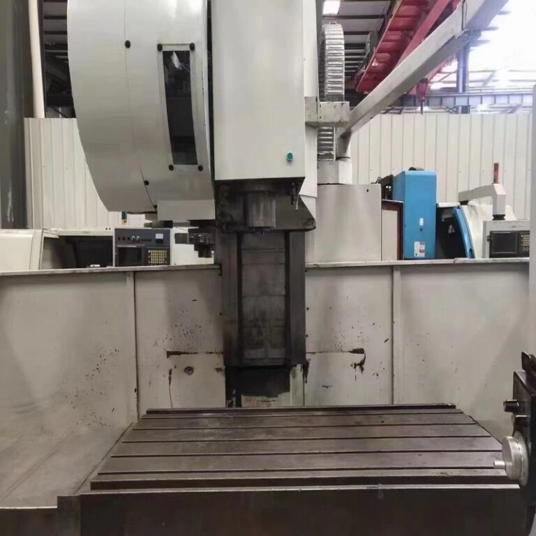 Centre d'usinage MV-65