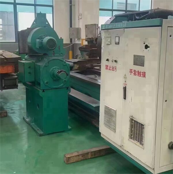 SPARK CW61125 Lathe