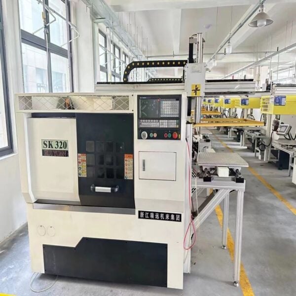 SK320 CNC lathe
