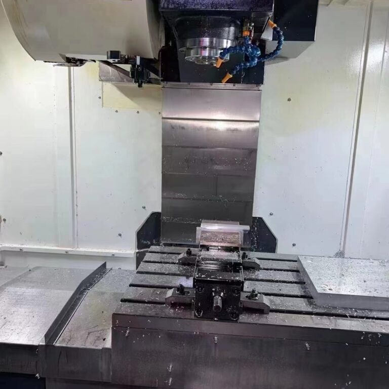 Used VIGERT 855 Machining Center