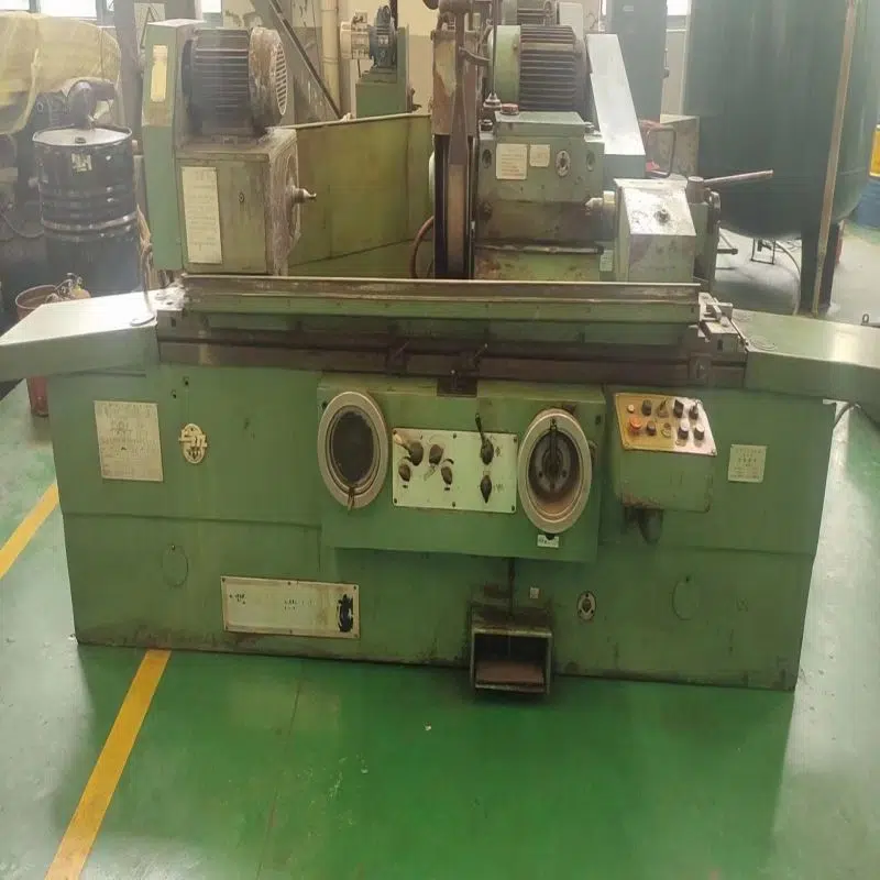 M1332B Universal cylindrical grinder M1332B Universal cylindrical grinder