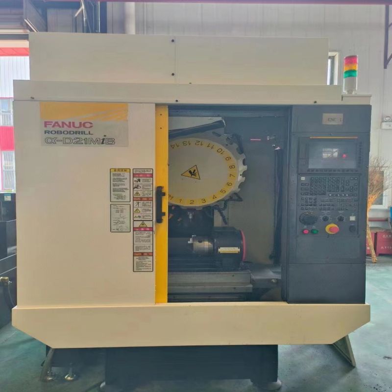 Центр бурения и нападения D21MiB Центр бурения и нападения D21MiB