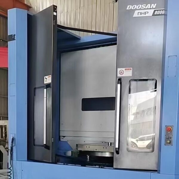 Ojeté obráběcí centrum DOOSAN NHP8000