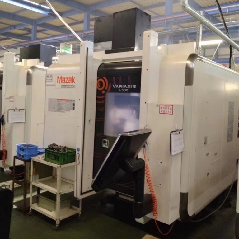 VARIAXIS i-500 Machining Center
