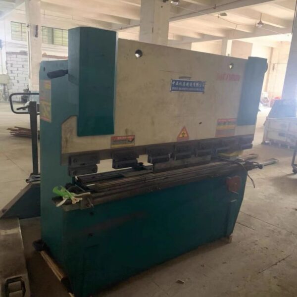 30Ton Press Brake