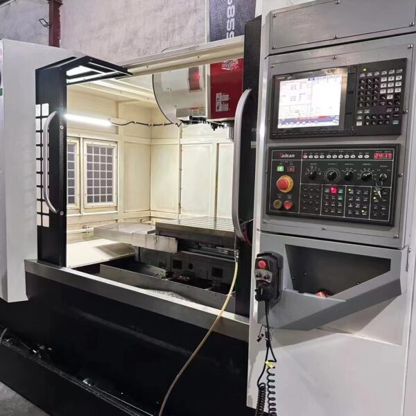 Used VIGERT T-V1685S Machining Center