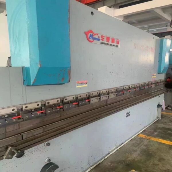 100T Dual servo CNC Bending Machine