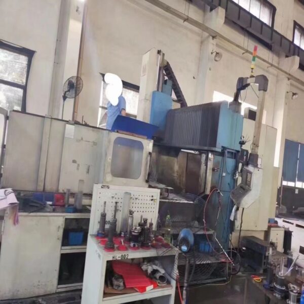 VB2520 Gantry Machining Center
