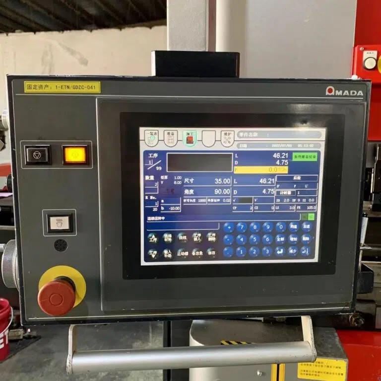 Used AMADA RG M2 1003 Press Brake
