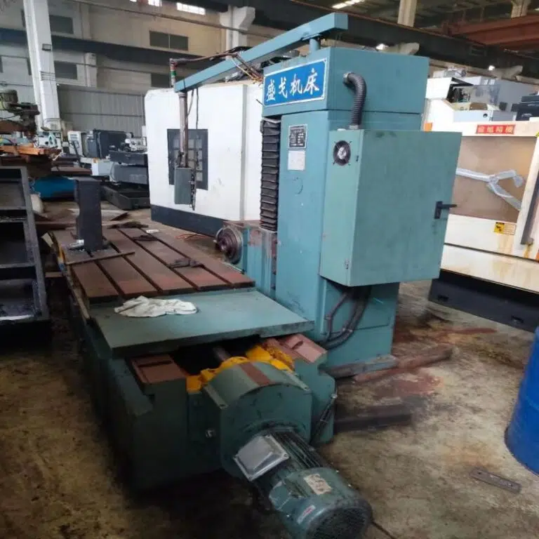 Mandrinadora y fresadora XT700X1000