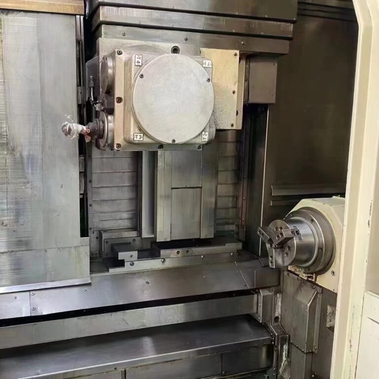 OKUMA MACTURN30-W Machining Center