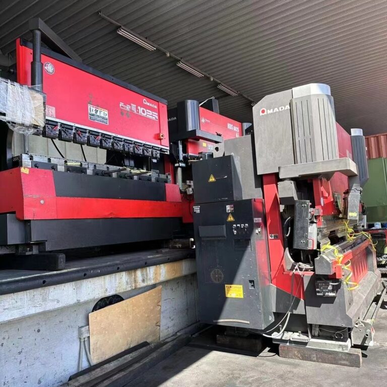 مكبس الثني اليدوي AMADA 1025