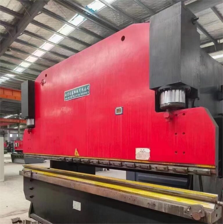 CNC Press Brake With High-Speed Operation