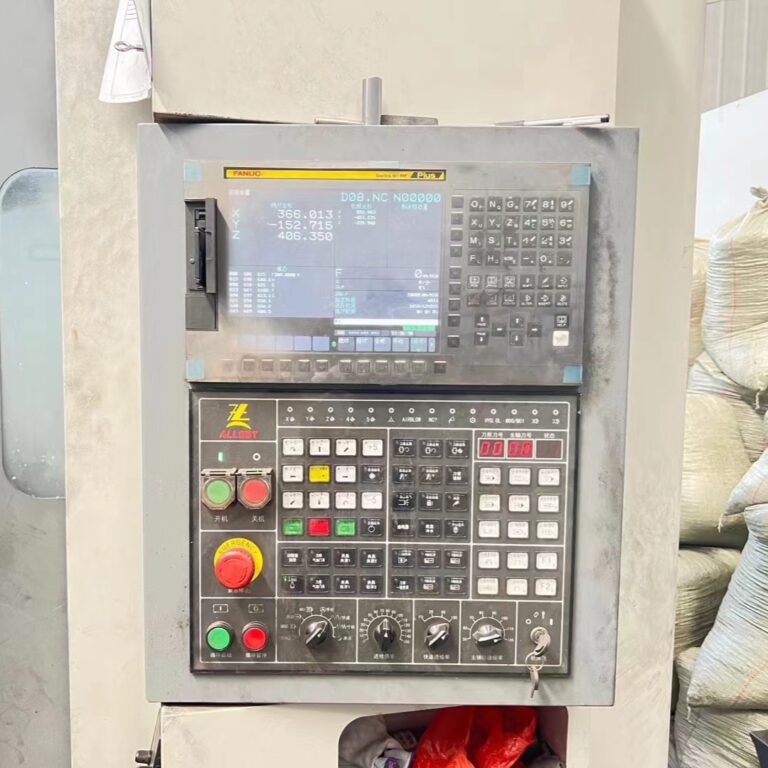 Used VIGERT MV-1375 Machining Center
