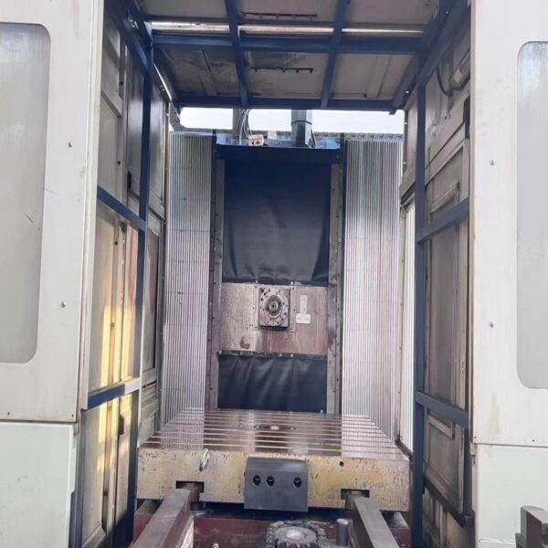 DMC-1000 Double Station Machining Center