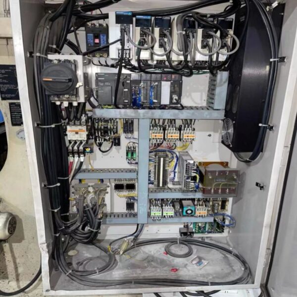 เครื่องดัดไฮดรอลิก CNC PHS160X3100