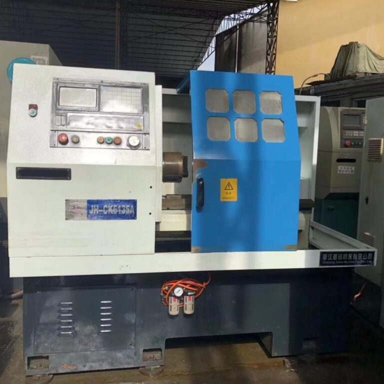 Used VIGERT 6135 CNC Lathe