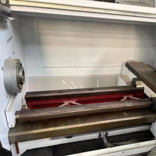 High-Precision CNC lathe