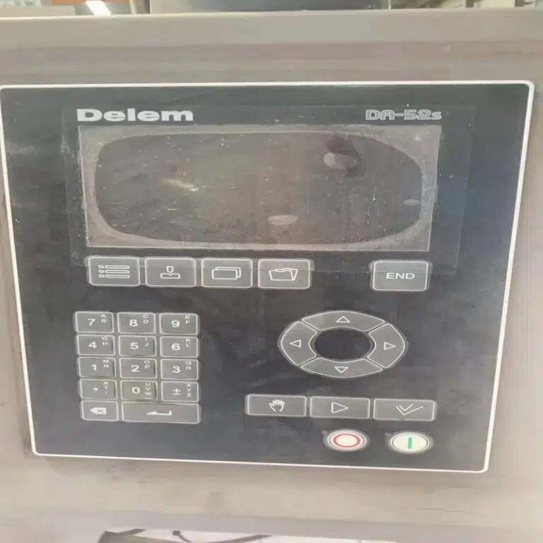 Presse plieuse 170T avec DA52S