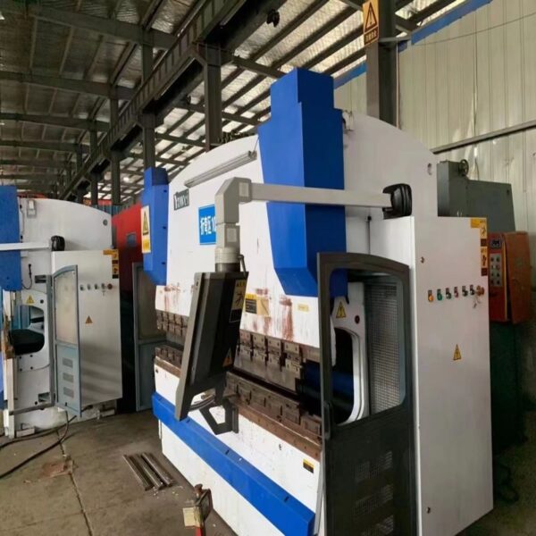 High-End CNC Bending Machine
