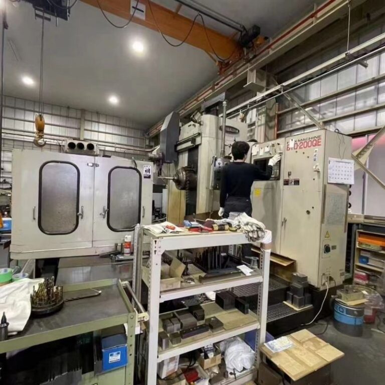 آلة الحفر والتفريز BTD-200QE