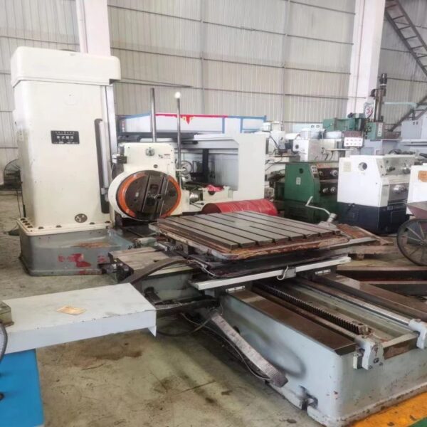 TX619T Milling Machine