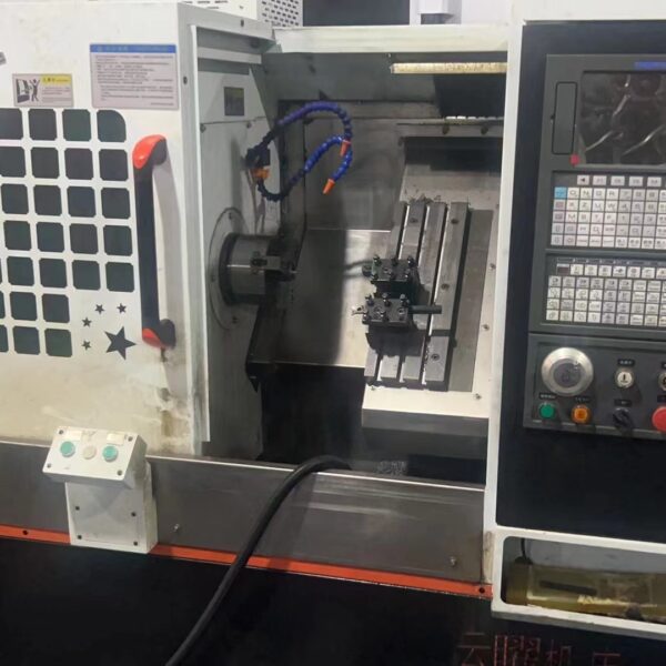 YY46 Serviceable CNC Lathe