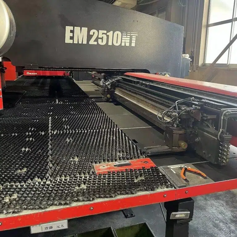 Used AMADA EM2510T Turret Punch