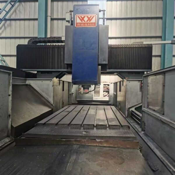 2516 Gantry Machining Center