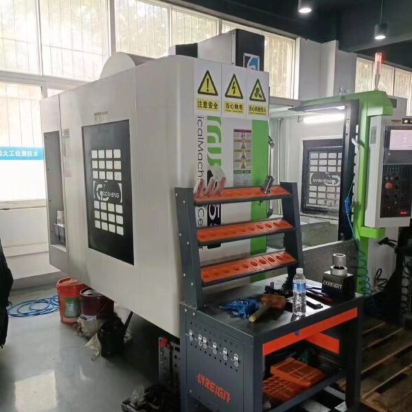 Used VIGERT MC855 Machining Center