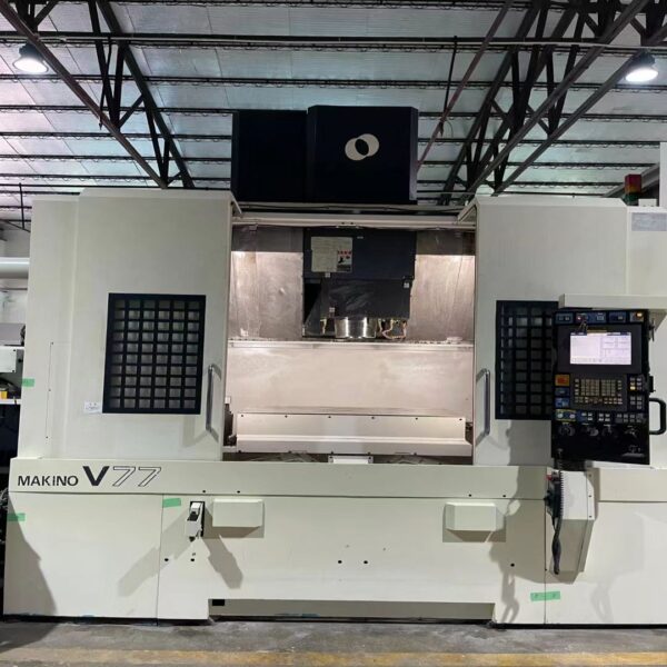 Used MAKINO V77 Machining Center
